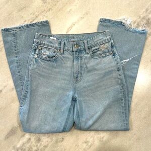 American Eagle stretch size 2 short - excellent condition!!!🩷